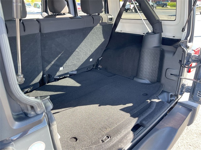 2018 Jeep Wrangler JK Unlimited Sport S Image 14 of 30