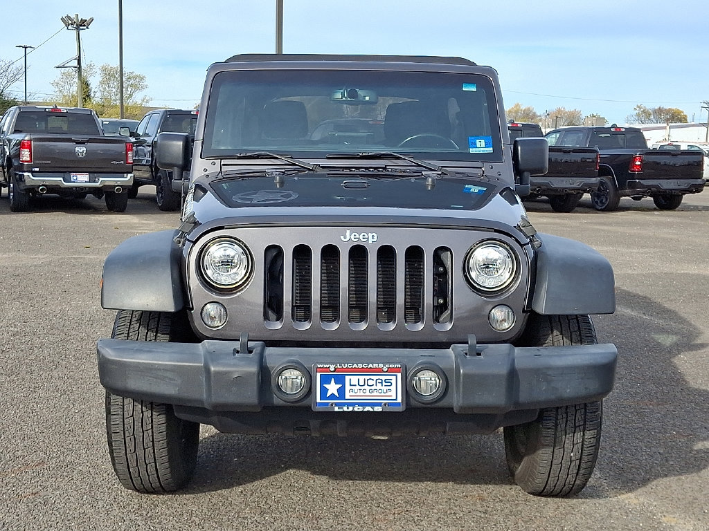 2018 Jeep Wrangler JK Unlimited Sport S Image 3 of 32