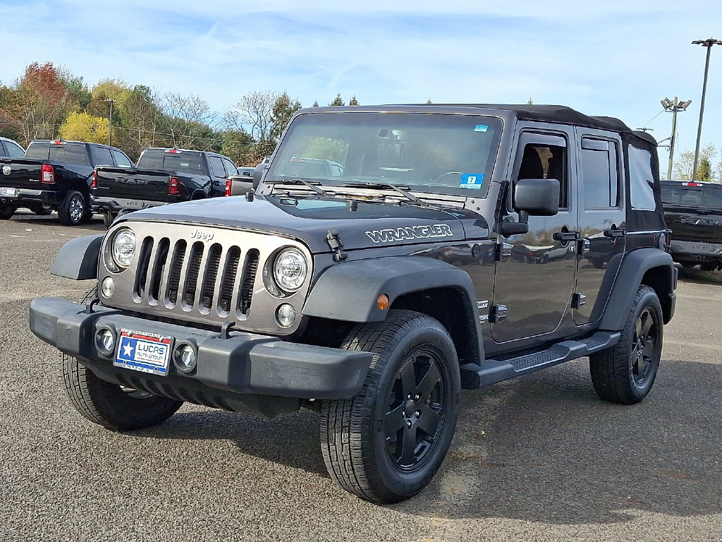2018 Jeep Wrangler JK Unlimited Sport S Image 2 of 32