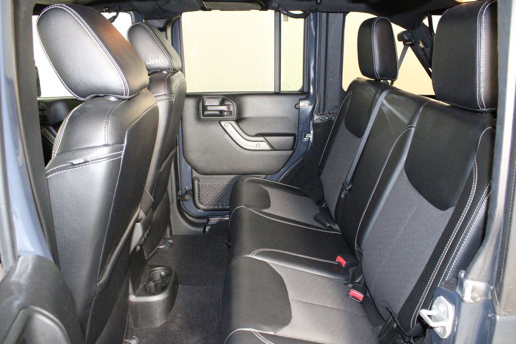 2018 Jeep Wrangler JK Unlimited Freedom Image 12 of 34