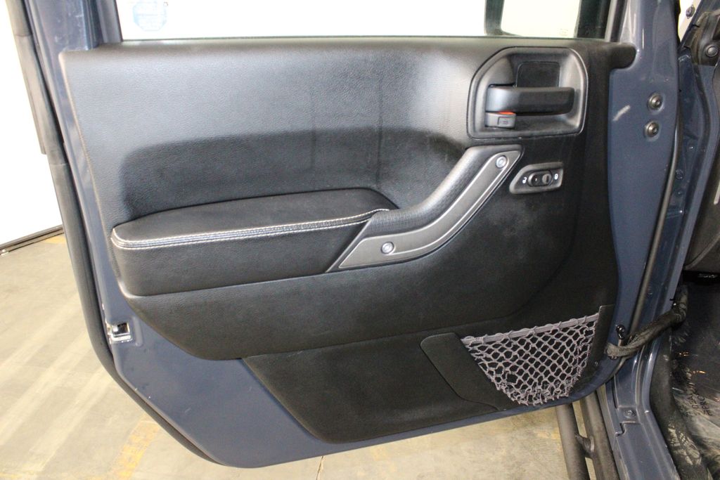 2018 Jeep Wrangler JK Unlimited Freedom Image 27 of 34