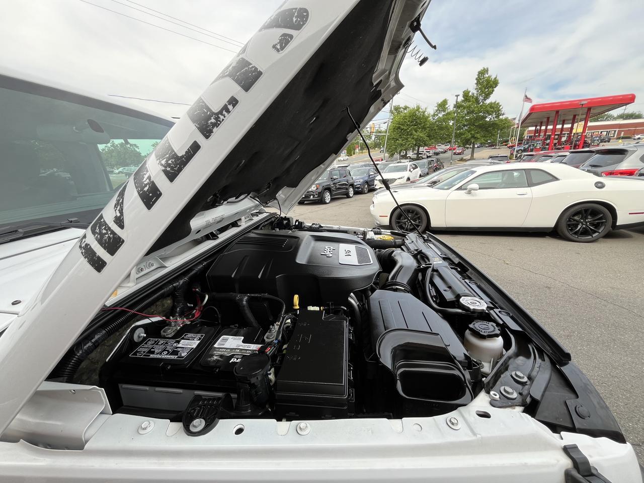 Vehicle image 17 of 63