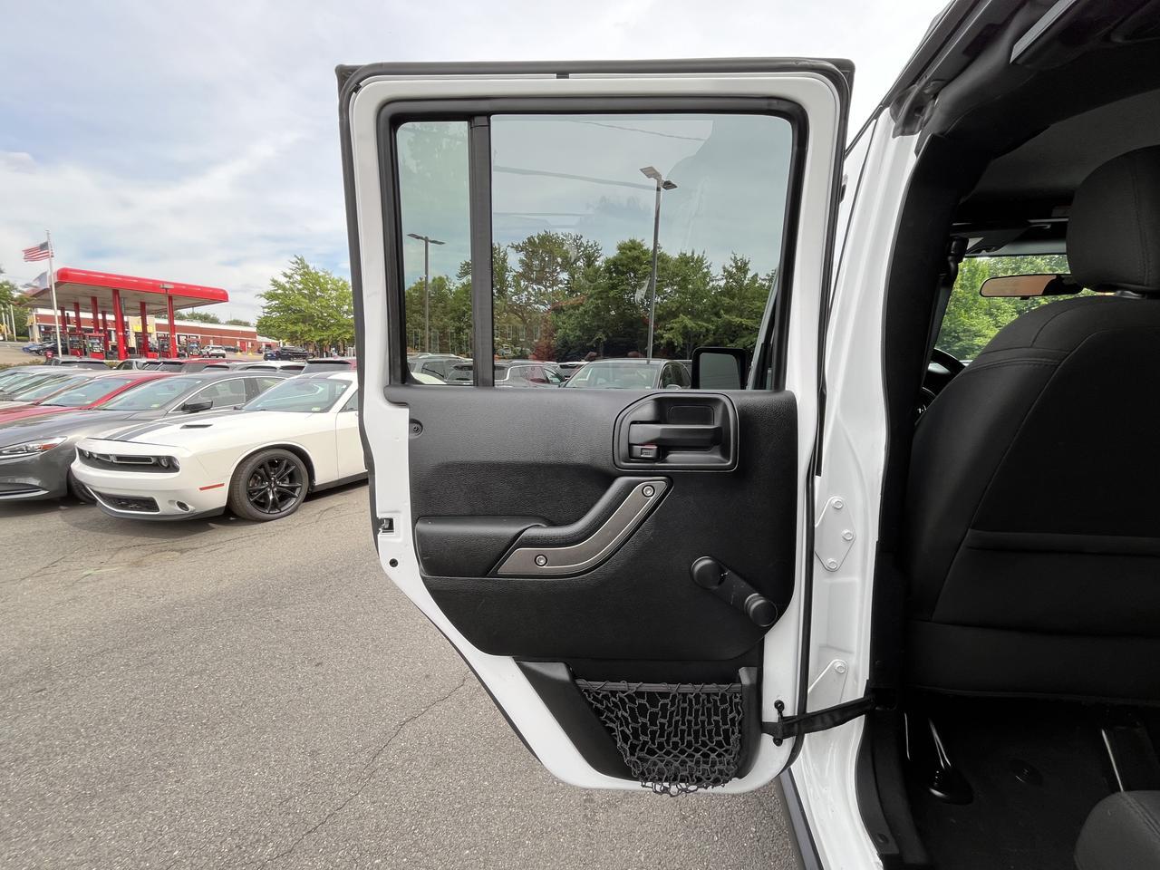 Vehicle image 57 of 63