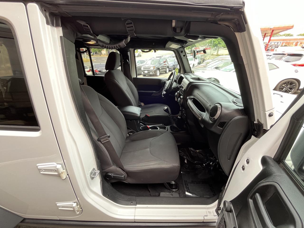 Vehicle image 45 of 63