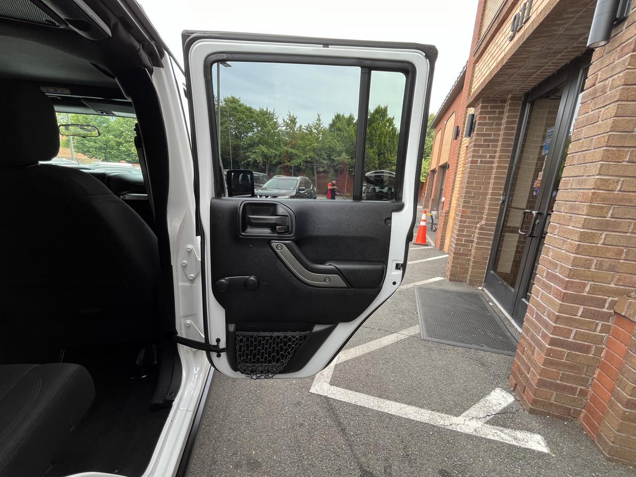 Vehicle image 49 of 63