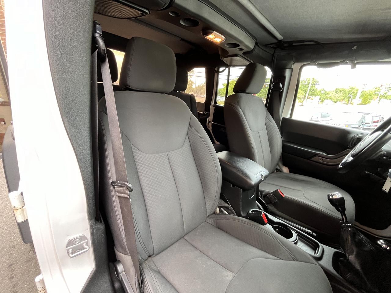 Vehicle image 47 of 63