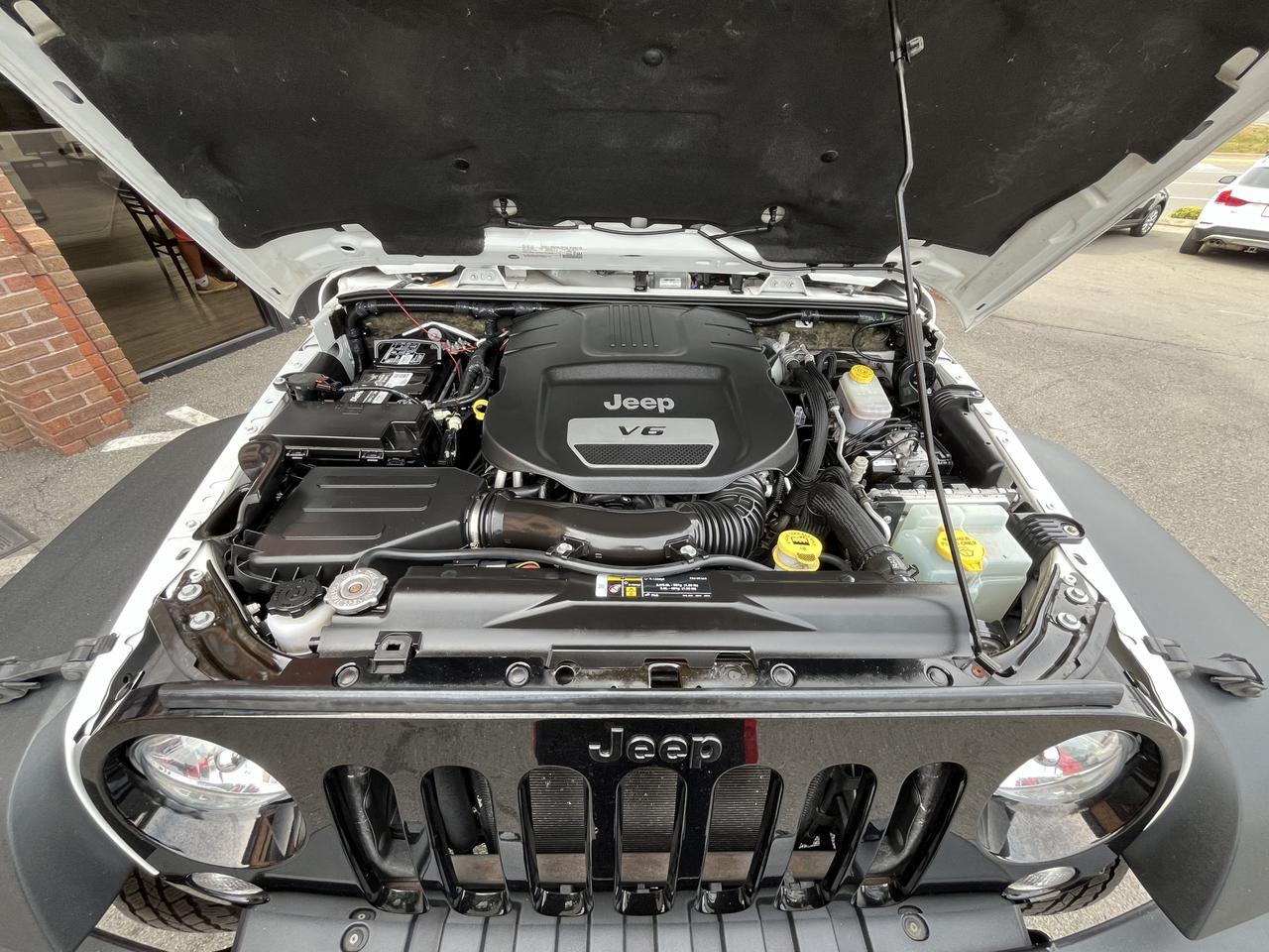 Vehicle image 15 of 63