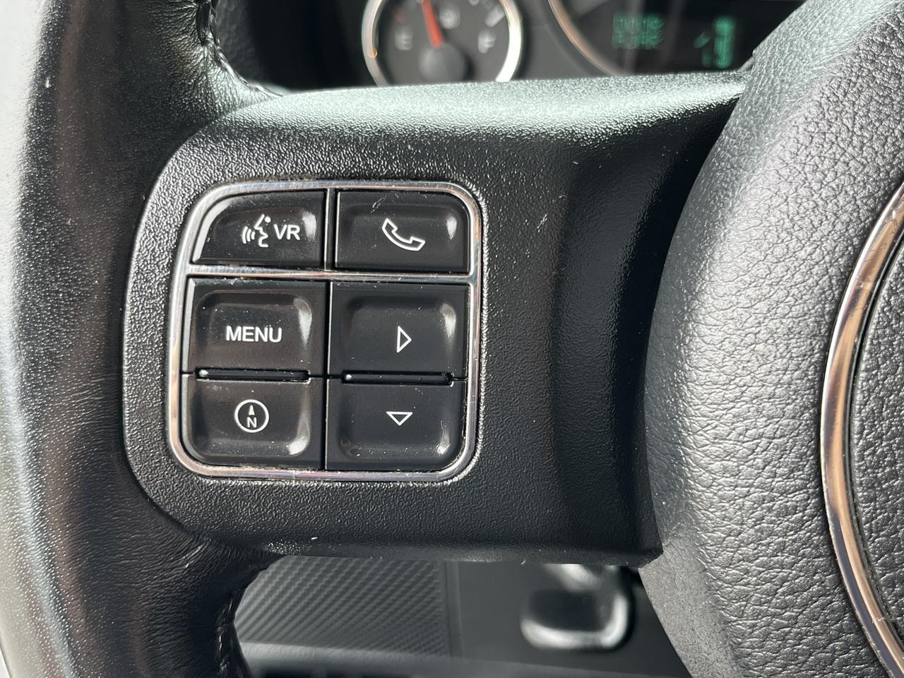 Vehicle image 30 of 63