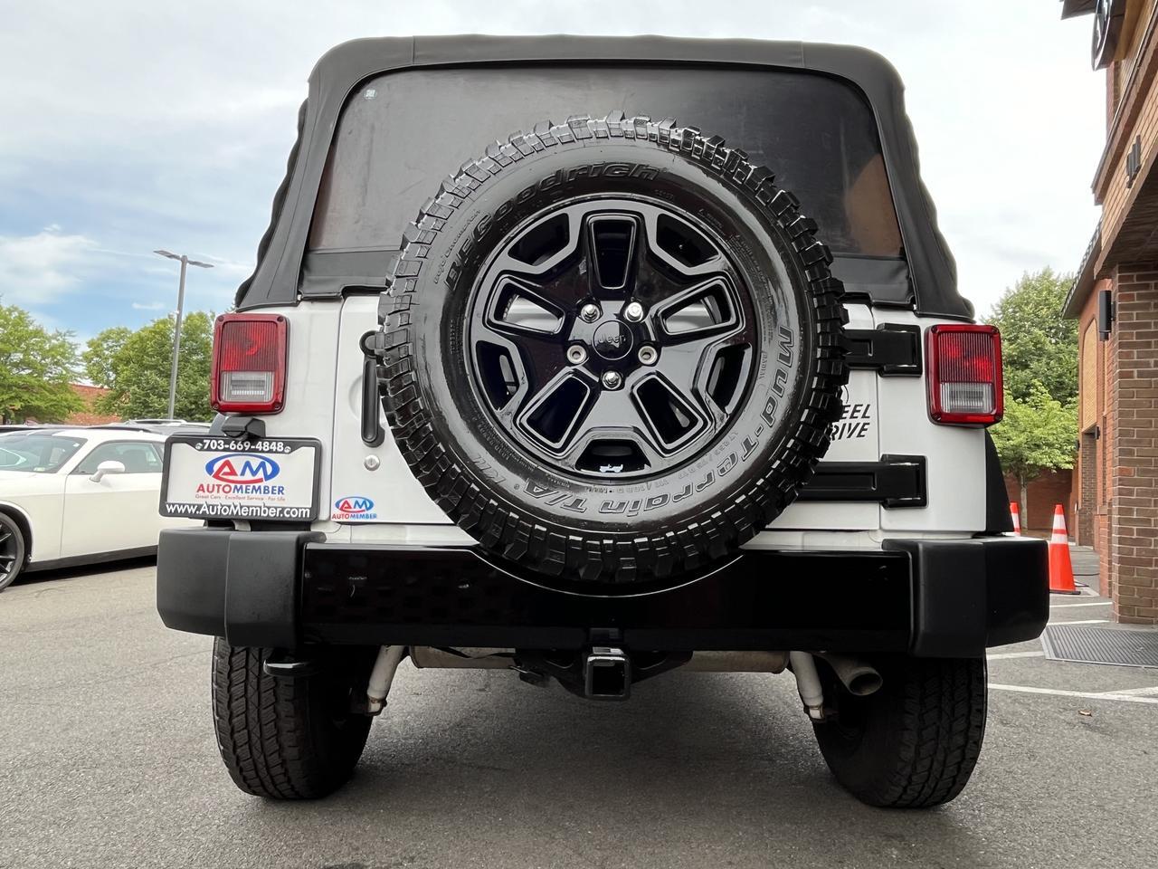 Vehicle image 12 of 63