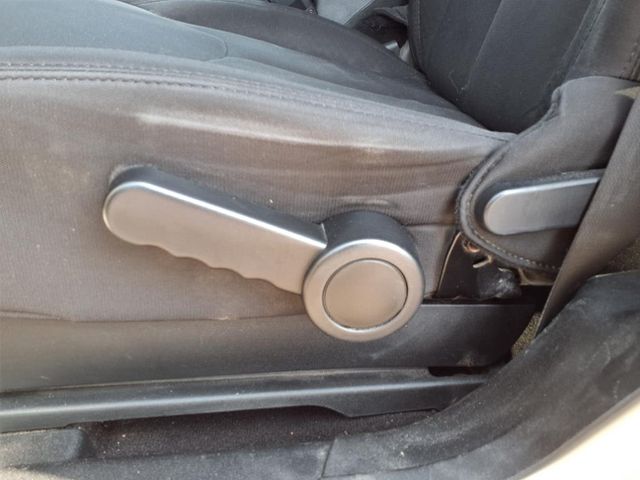 Vehicle image 15 of 20