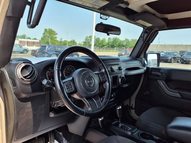 Vehicle image 16 of 20