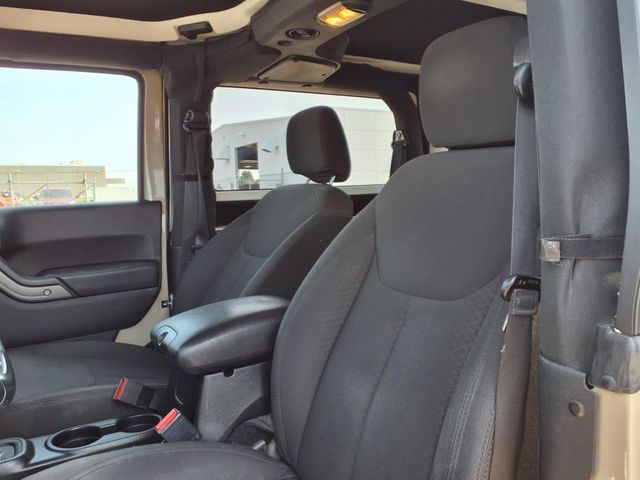 Vehicle image 13 of 20