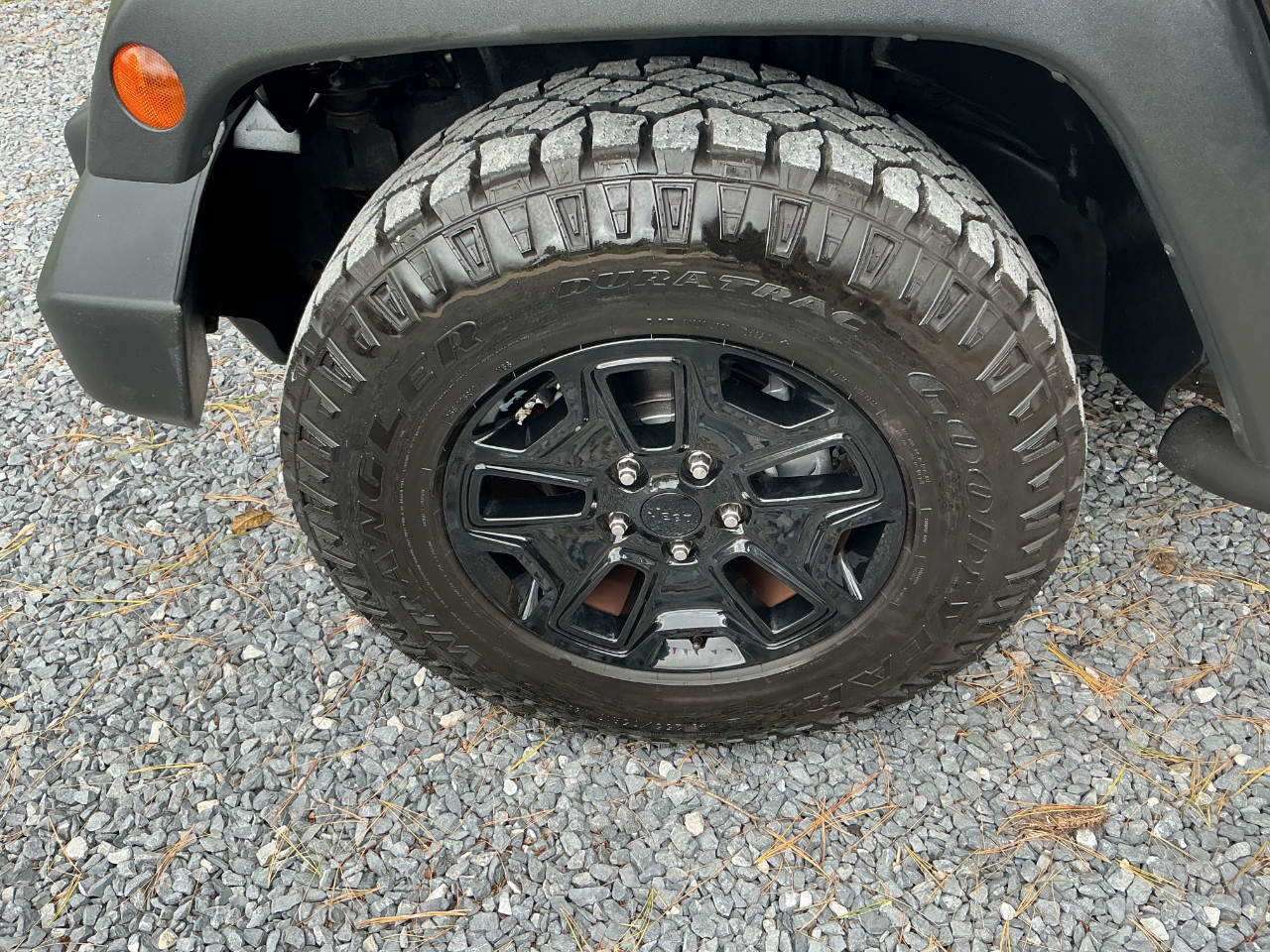 2018 Jeep Wrangler JK Willys Wheeler W Image 6 of 20