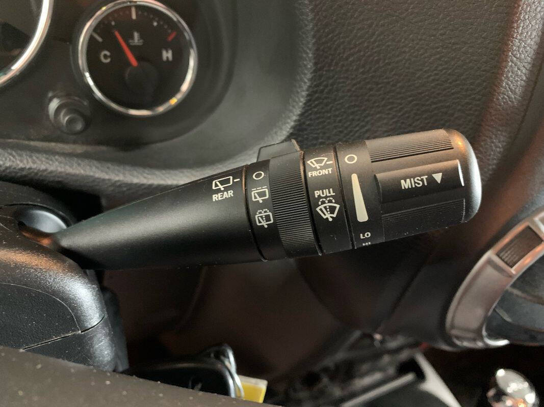 2018 Jeep Wrangler JK Unlimited Altitude Image 34 of 47