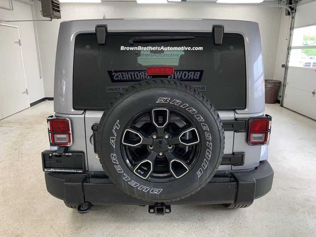 2018 Jeep Wrangler JK Unlimited Altitude Image 11 of 47