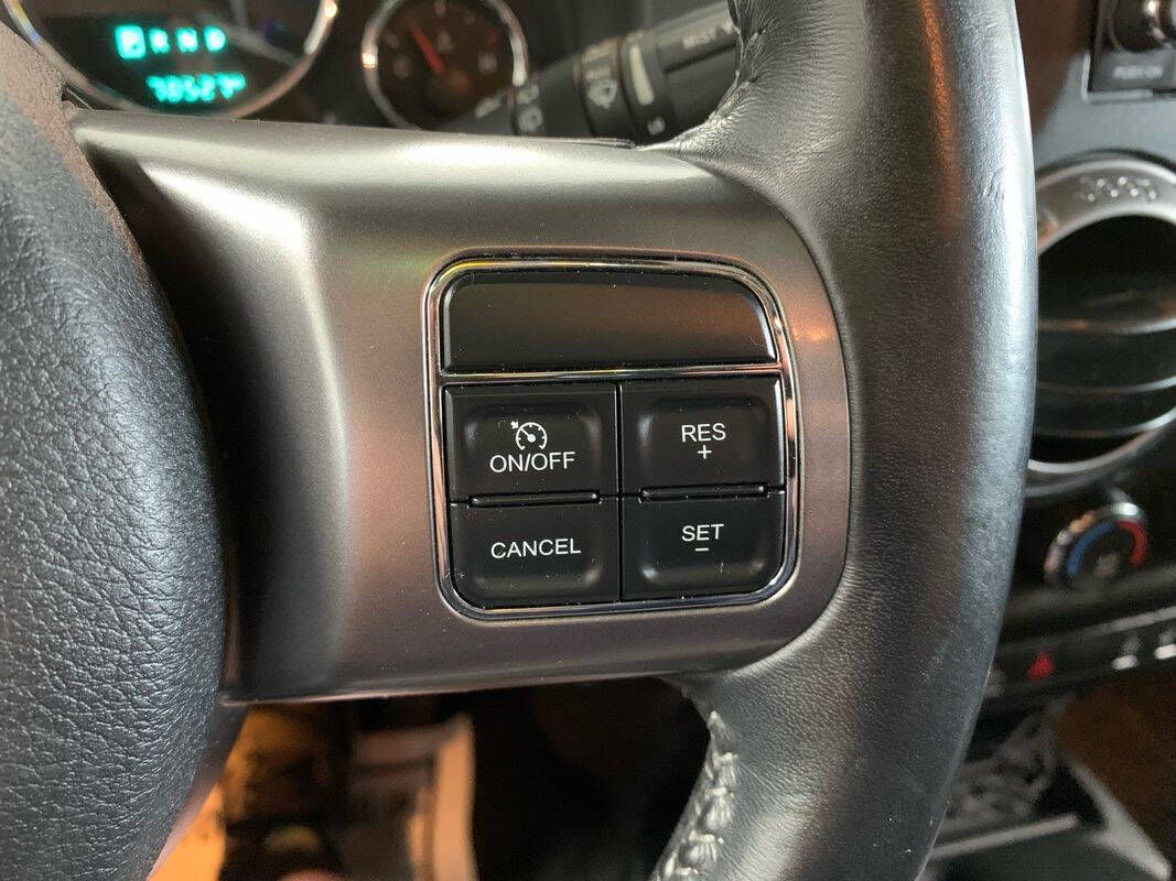 2018 Jeep Wrangler JK Unlimited Altitude Image 32 of 47