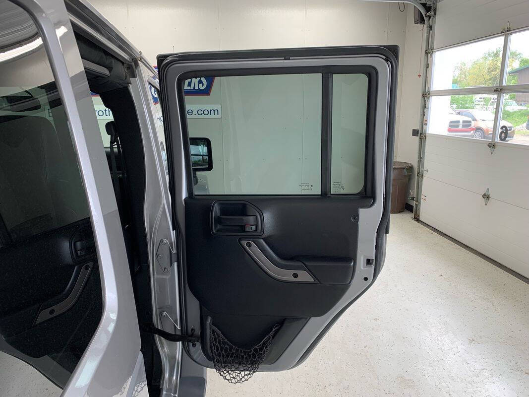 2018 Jeep Wrangler JK Unlimited Altitude Image 22 of 47