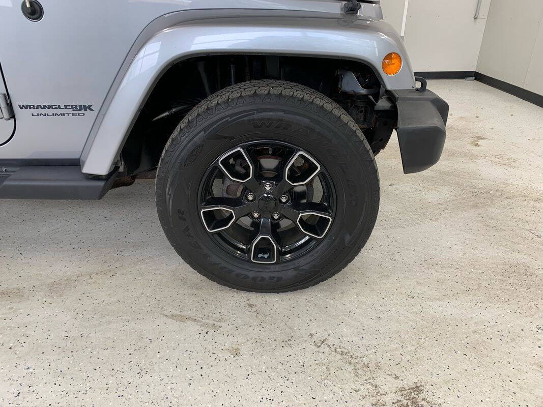 2018 Jeep Wrangler JK Unlimited Altitude Image 10 of 47