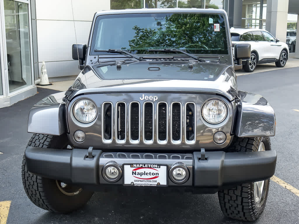 2018 Jeep Wrangler JK Unlimited Sahara Image 3 of 25