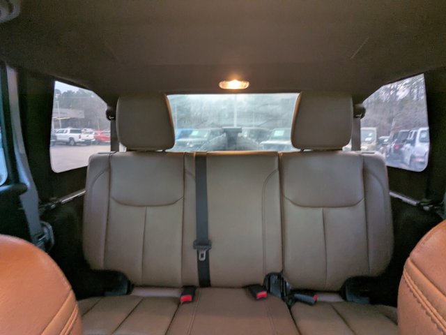 2018 Jeep Wrangler JK Unlimited Sahara Image 13 of 27