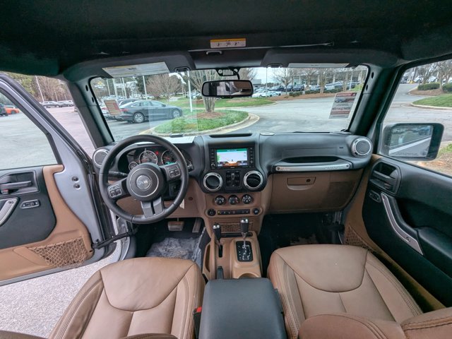 2018 Jeep Wrangler JK Unlimited Sahara Image 15 of 27