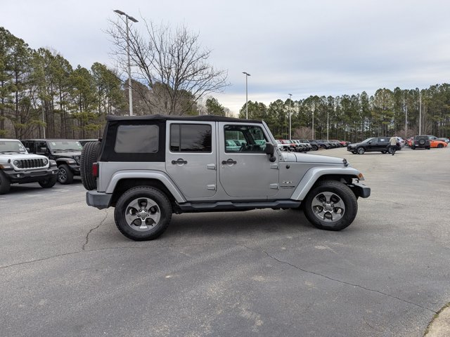 2018 Jeep Wrangler JK Unlimited Sahara Image 5 of 27