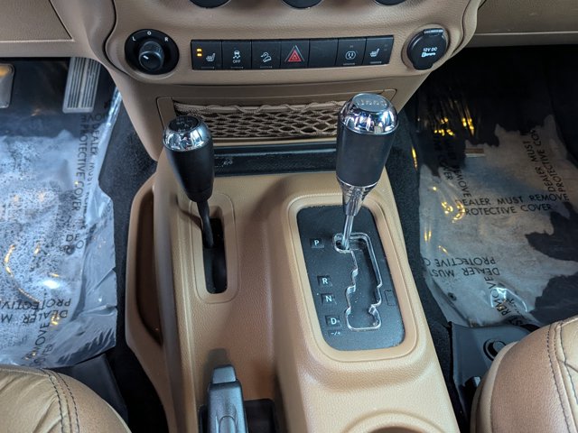 2018 Jeep Wrangler JK Unlimited Sahara Image 18 of 27