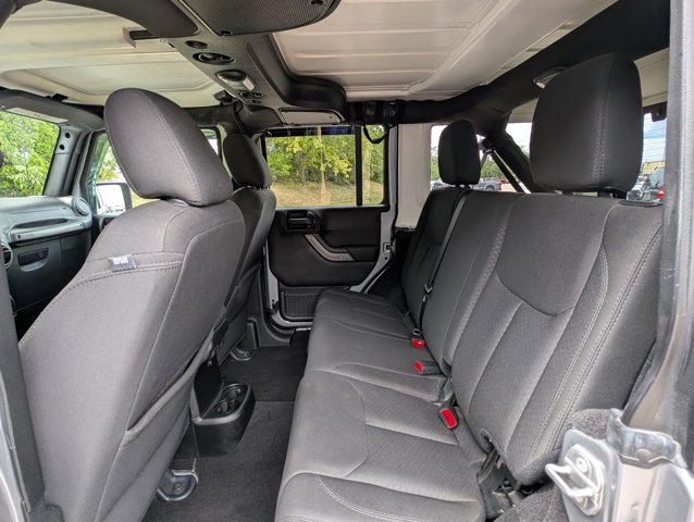 2018 Jeep Wrangler JK Unlimited Sport S Image 13 of 29