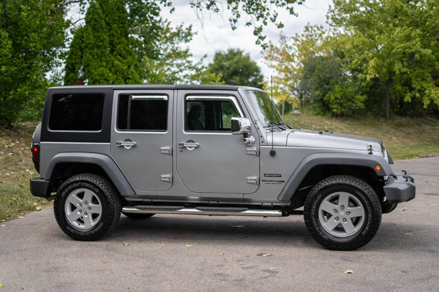 2018 Jeep Wrangler JK Unlimited Sport S Image 4 of 29