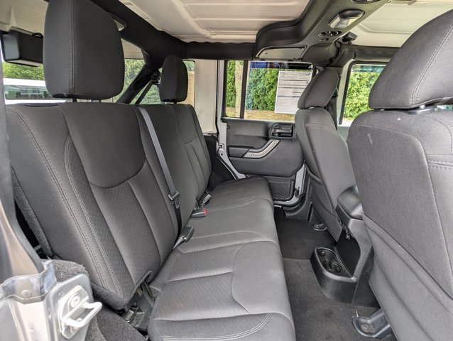 2018 Jeep Wrangler JK Unlimited Sport S Image 11 of 29