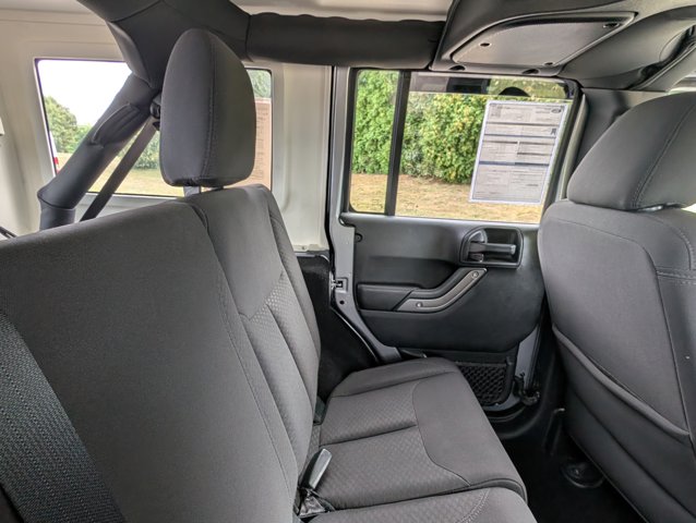 2018 Jeep Wrangler JK Unlimited Sport S Image 12 of 29