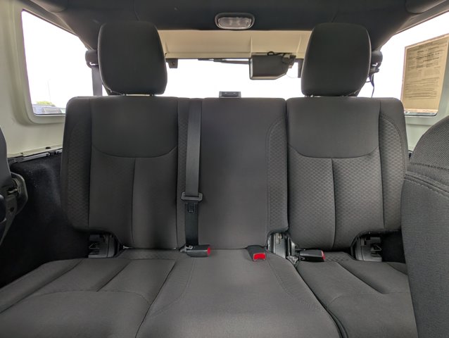 2018 Jeep Wrangler JK Unlimited Sport S Image 14 of 29