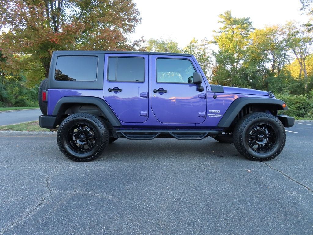2018 Jeep Wrangler JK Unlimited Sport Image 5 of 38