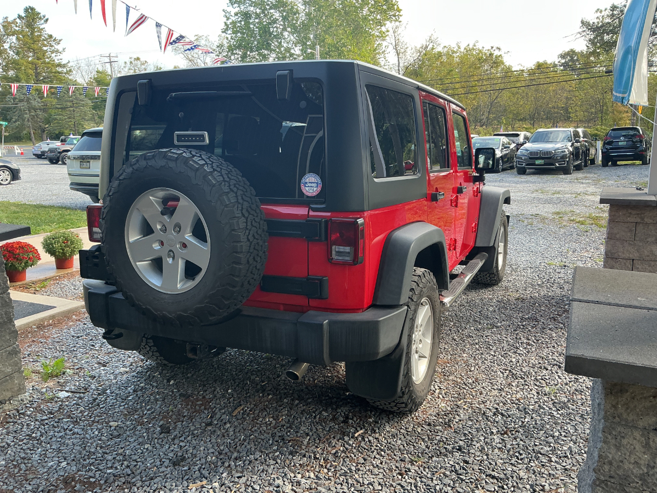 2018 Jeep Wrangler JK Unlimited Sport S Image 4 of 27