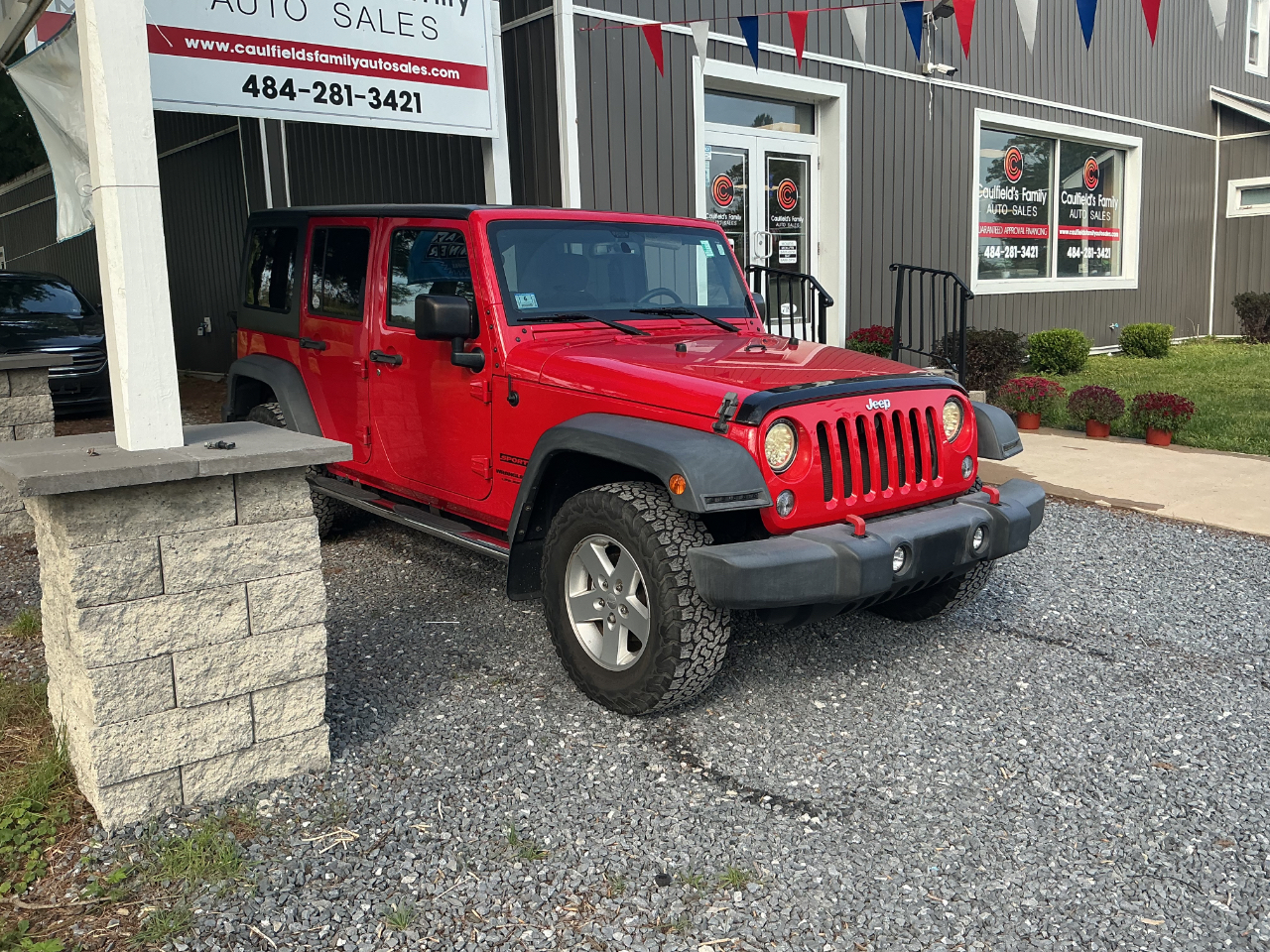 2018 Jeep Wrangler JK Unlimited Sport S Image 2 of 27