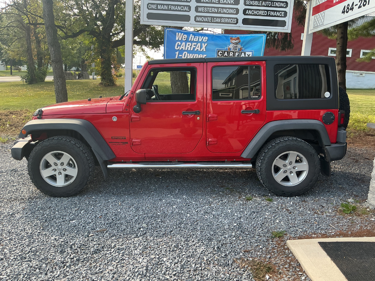 2018 Jeep Wrangler JK Unlimited Sport S Image 6 of 27