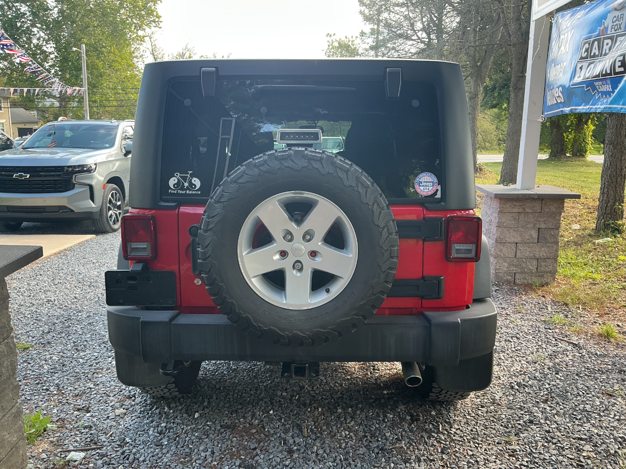 2018 Jeep Wrangler JK Unlimited Sport S Image 5 of 27