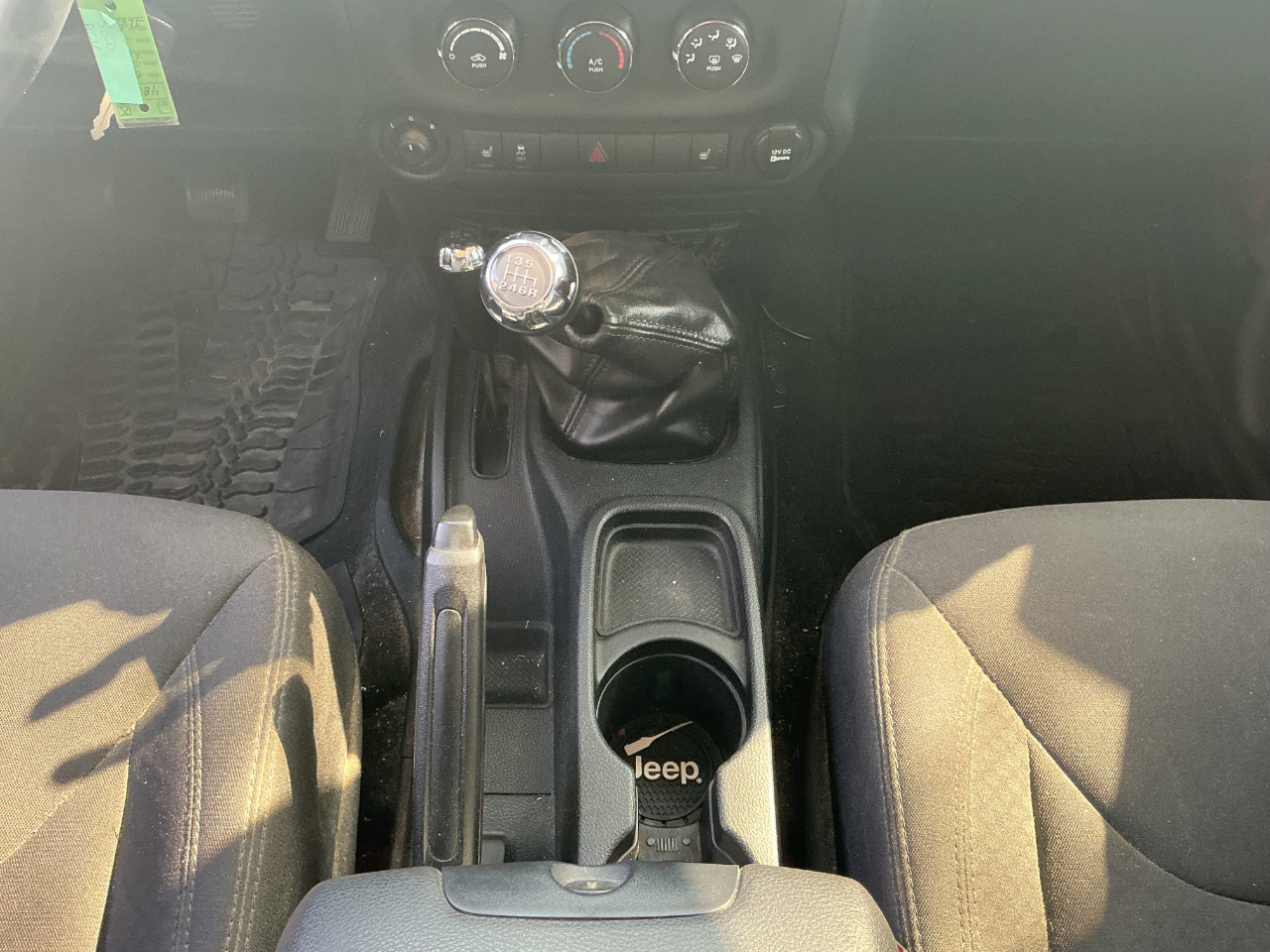 2018 Jeep Wrangler JK Unlimited Sport S Image 22 of 27