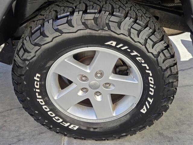 2018 Jeep Wrangler JK Unlimited Sport S Image 11 of 32