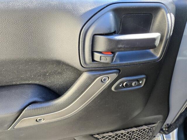 2018 Jeep Wrangler JK Unlimited Sport S Image 27 of 32