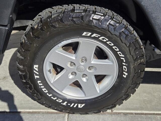 2018 Jeep Wrangler JK Unlimited Sport S Image 9 of 32