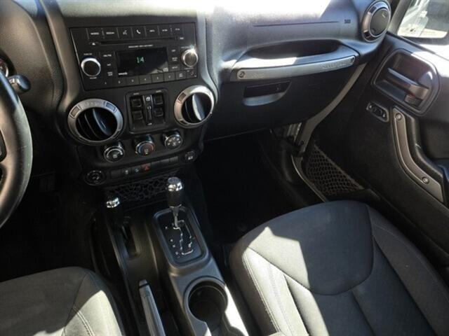 2018 Jeep Wrangler JK Unlimited Sport S Image 25 of 32