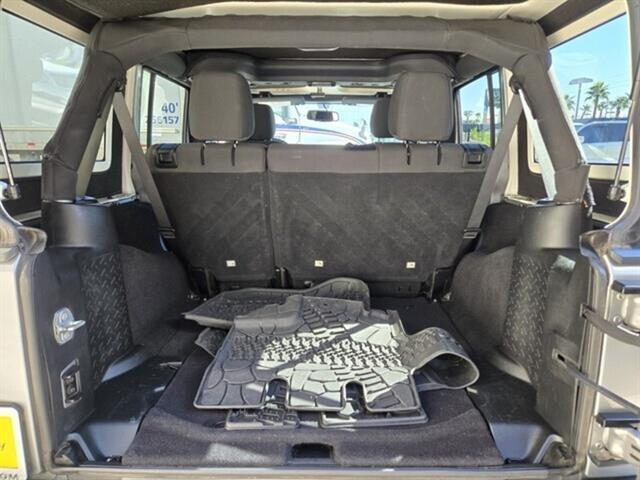 2018 Jeep Wrangler JK Unlimited Sport S Image 14 of 32