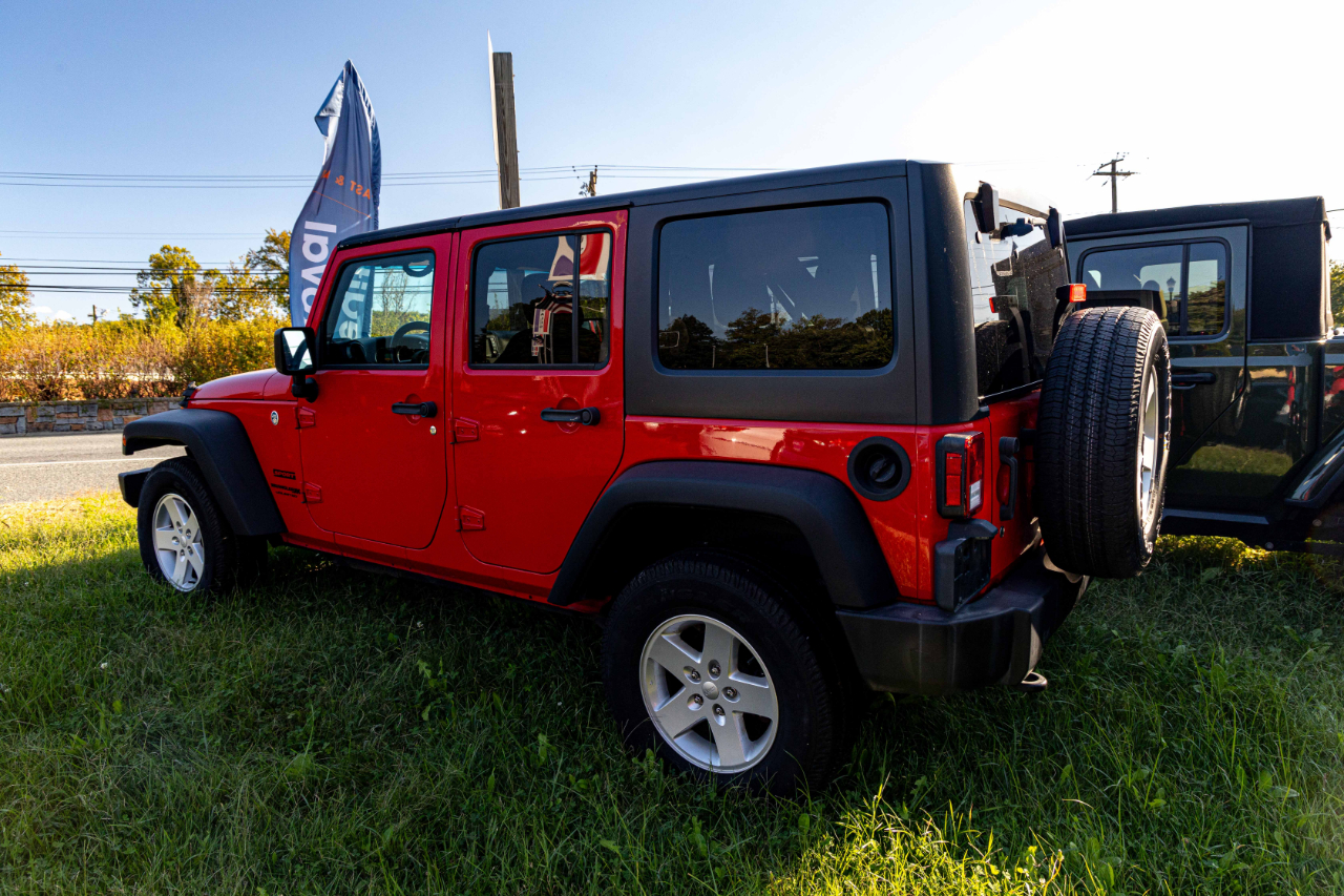 2018 Jeep Wrangler JK Unlimited Sport S Image 4 of 20
