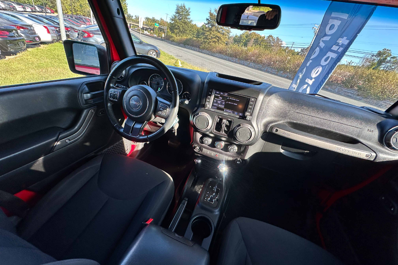 2018 Jeep Wrangler JK Unlimited Sport S Image 12 of 20