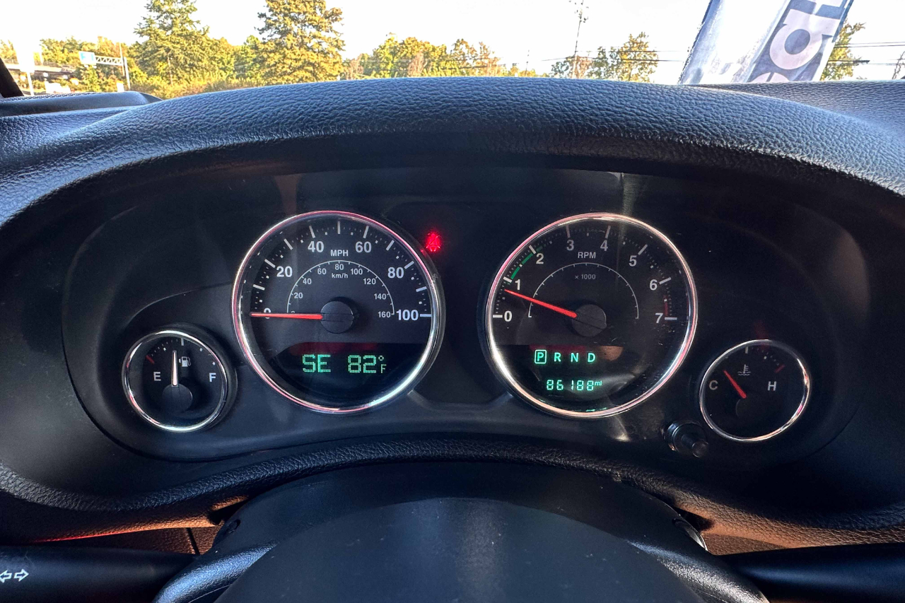 2018 Jeep Wrangler JK Unlimited Sport S Image 16 of 20