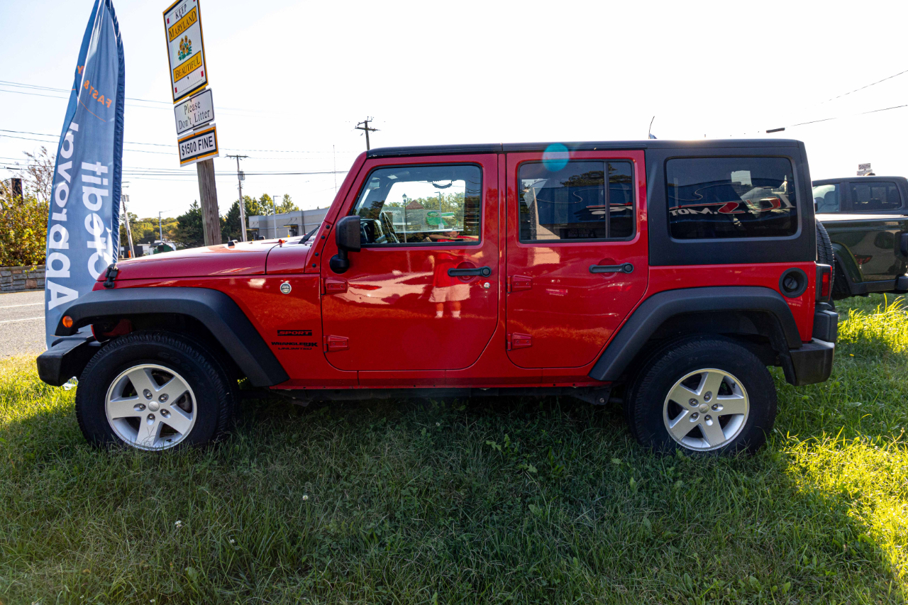2018 Jeep Wrangler JK Unlimited Sport S Image 5 of 20