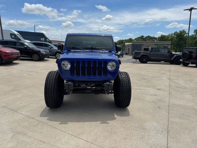 2018 Jeep Wrangler Unlimited Sport Image 2 of 19