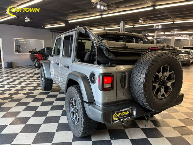 Vehicle image 13 of 41