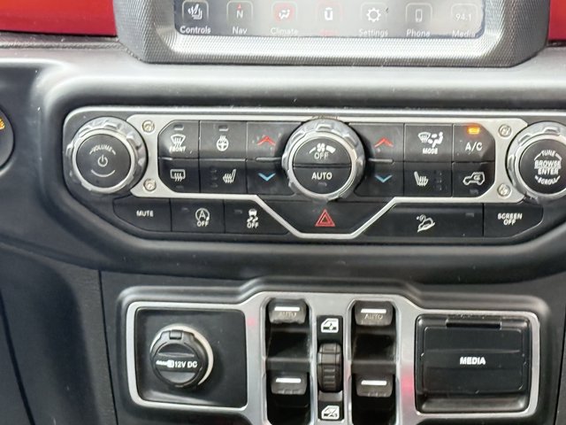 Vehicle image 83 of 150